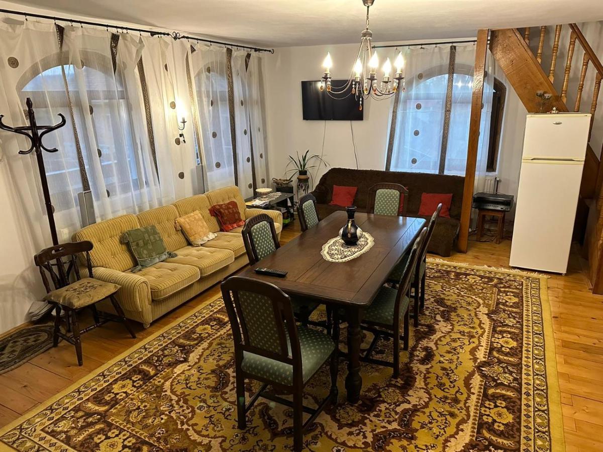 Casa de vacanta Mirela Novaci Străini Exterior foto