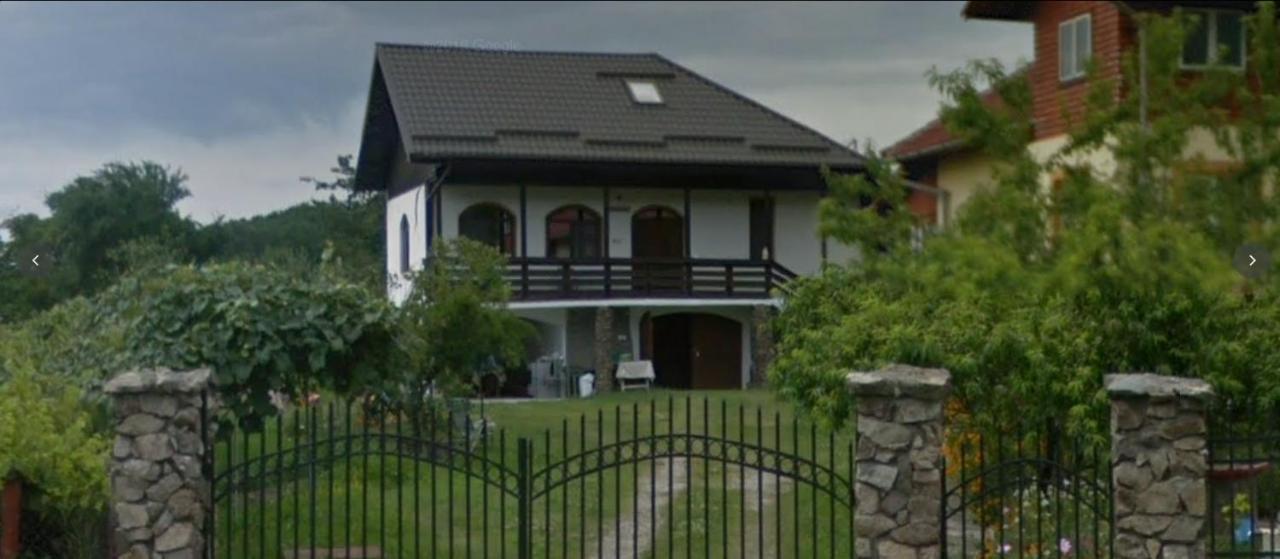 Casa de vacanta Mirela Novaci Străini Exterior foto